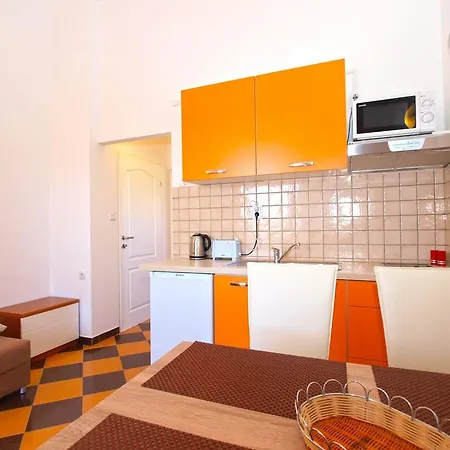Anka 1420 Apartman *